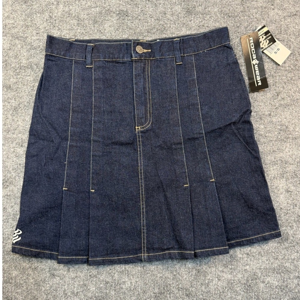 Vintage Rocawear Womens Denim Pleated Mini Skirt‎ Dark Wash Size 5/6 NWT